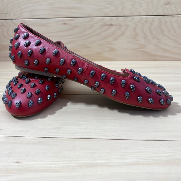 Jeffrey Campbell Ibiza Last Flats Women 10 Red Leather Gunmetal Skull Studded - Picture 6 of 12